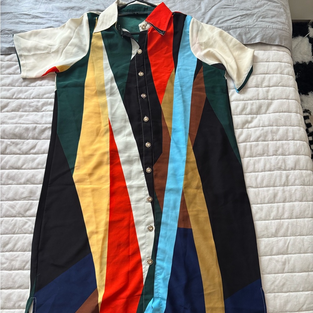Uniqlo Red and Green Button-Up Shirt Dress